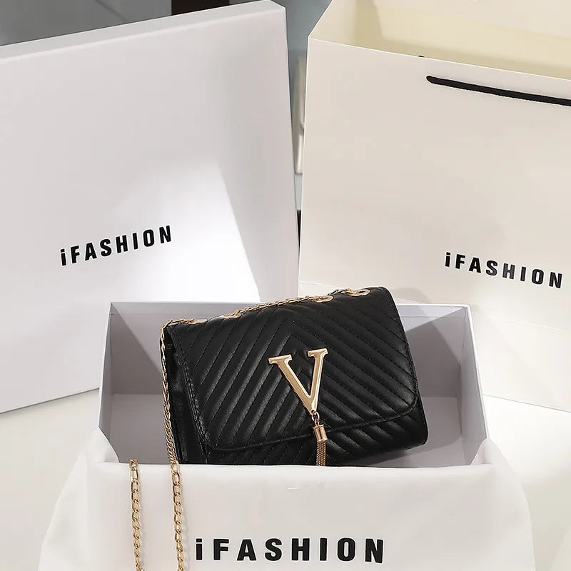 Embroidery Women Crossbody Bag Thread Luxury Handbag Shoulder Bags Brand Sequined Tassel Clutch Small Bag and Purse Party