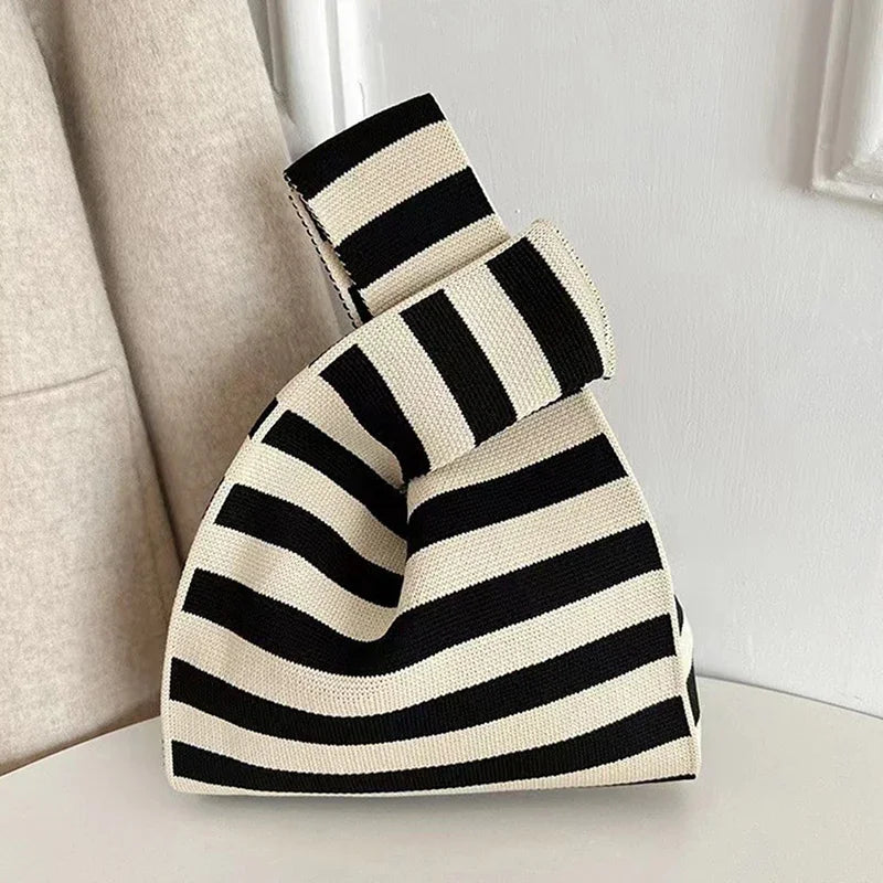 Fashionable Hand-woven Handbag - Women's Mini Buttoned Handbag - Korean-style Casual Handbag - Reusable Shopping Bag