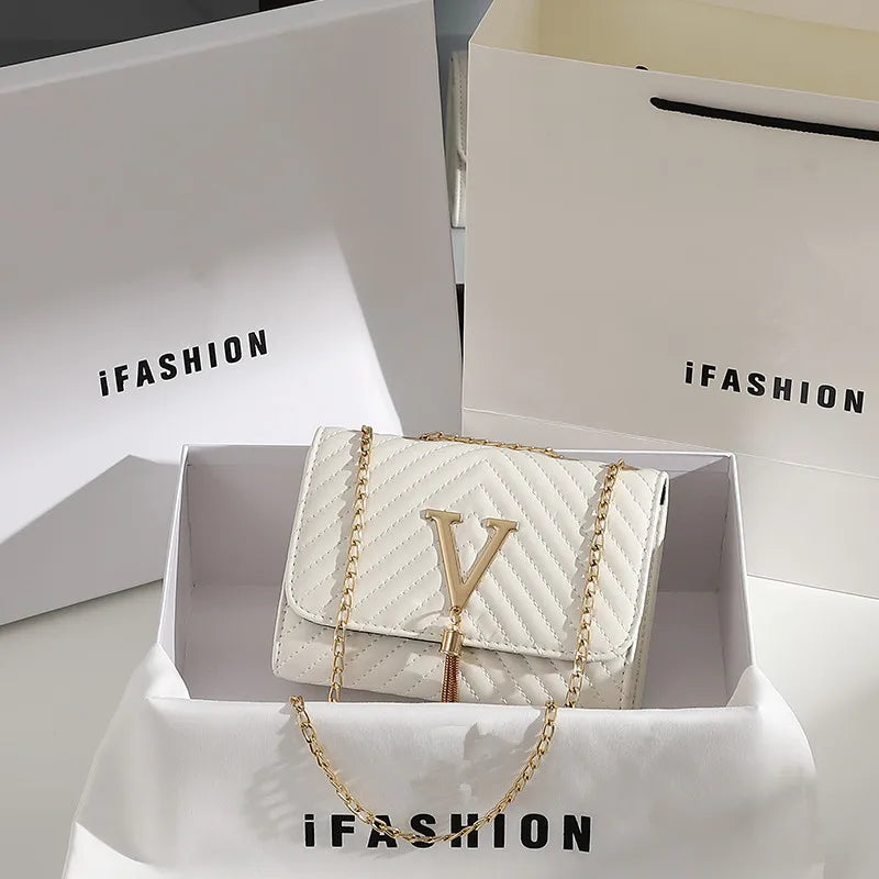 Embroidery Women Crossbody Bag Thread Luxury Handbag Shoulder Bags Brand Sequined Tassel Clutch Small Bag and Purse Party